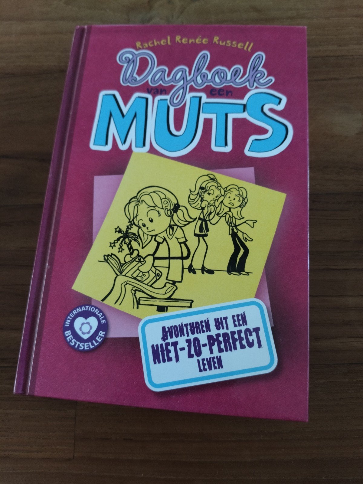 Dagboek van een Muts- Avonturen uit een niet-zo-perfect leve, Boeken, Ophalen, Zo goed als nieuw, Rachel Renée Russell, Fictie