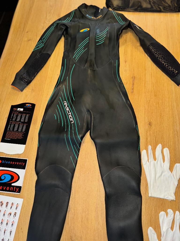Triathlon wetsuit dames Blue seventy reaction maat WM, Ophalen, Zo goed als nieuw, Dame, Wetsuit