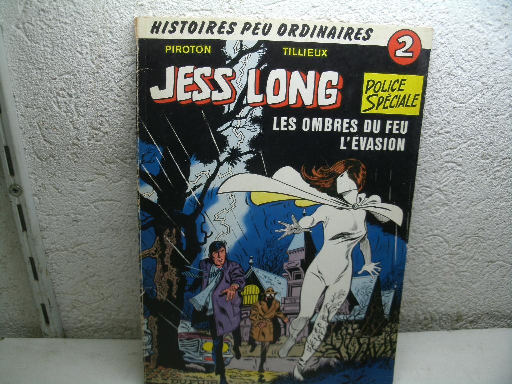 boek 47 jess long les ombres du feu levasion 2, Boeken, Stripboeken, Eén stripboek, Ophalen