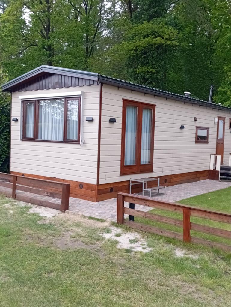 Te Koop Chalet op SVR Camping de Biesterij, Rijssen, Caravans en Kamperen