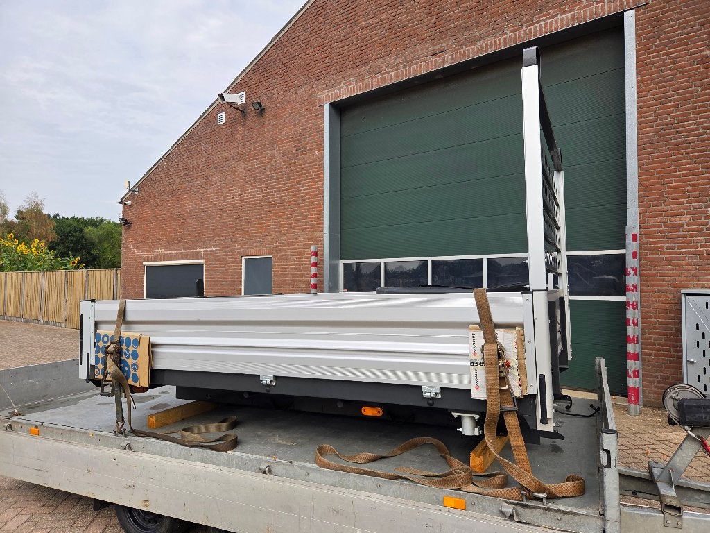 Kiepbak voor Iveco Daily L2,WB 3450, Ophalen, Voor, Spatbord