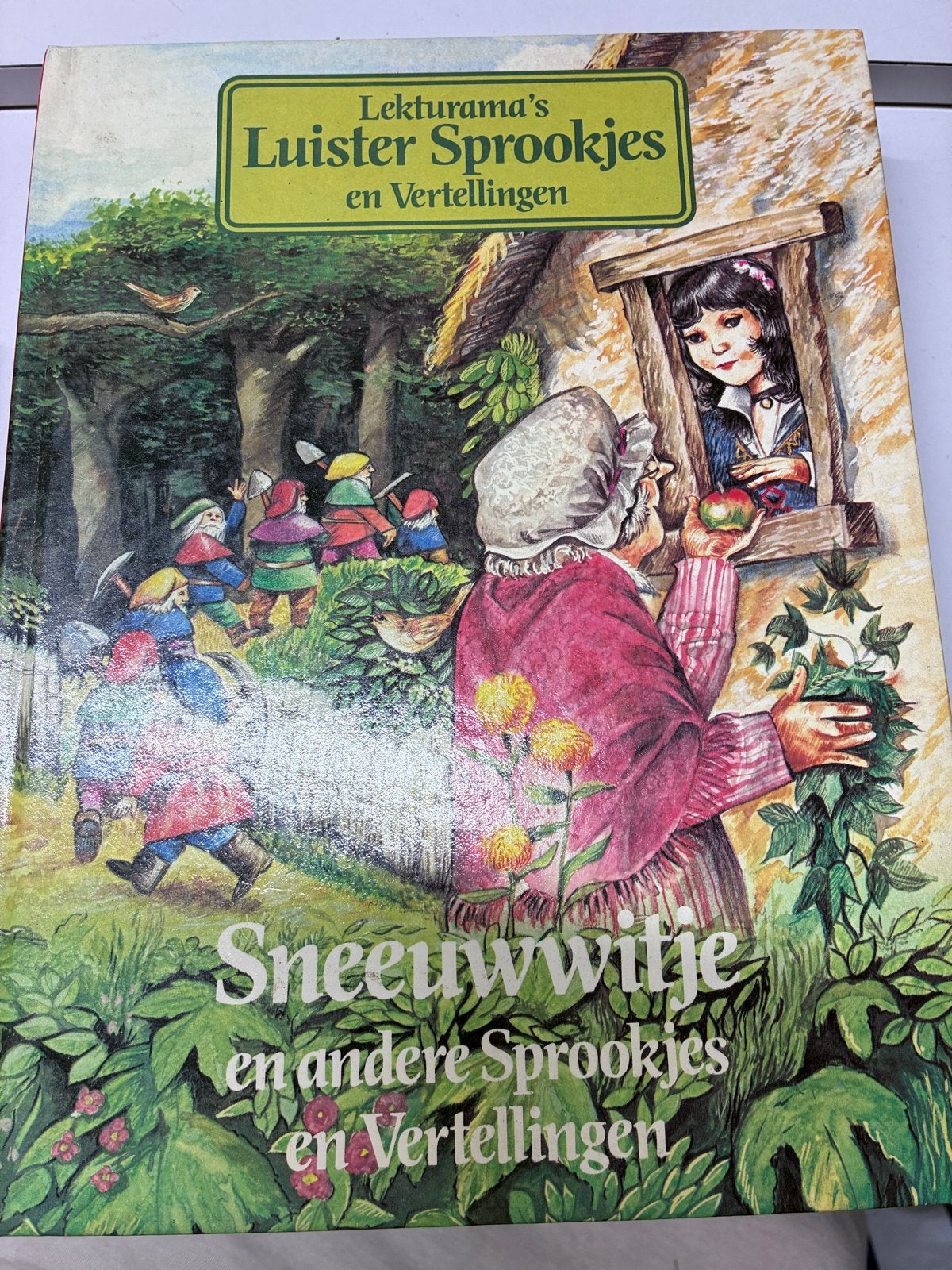 Lekturama's Luister Sprookjes en Vertellingen - Sneeuwwitje, Boeken, Sprookjes en Fabels, Ophalen of Verzenden, Gelezen