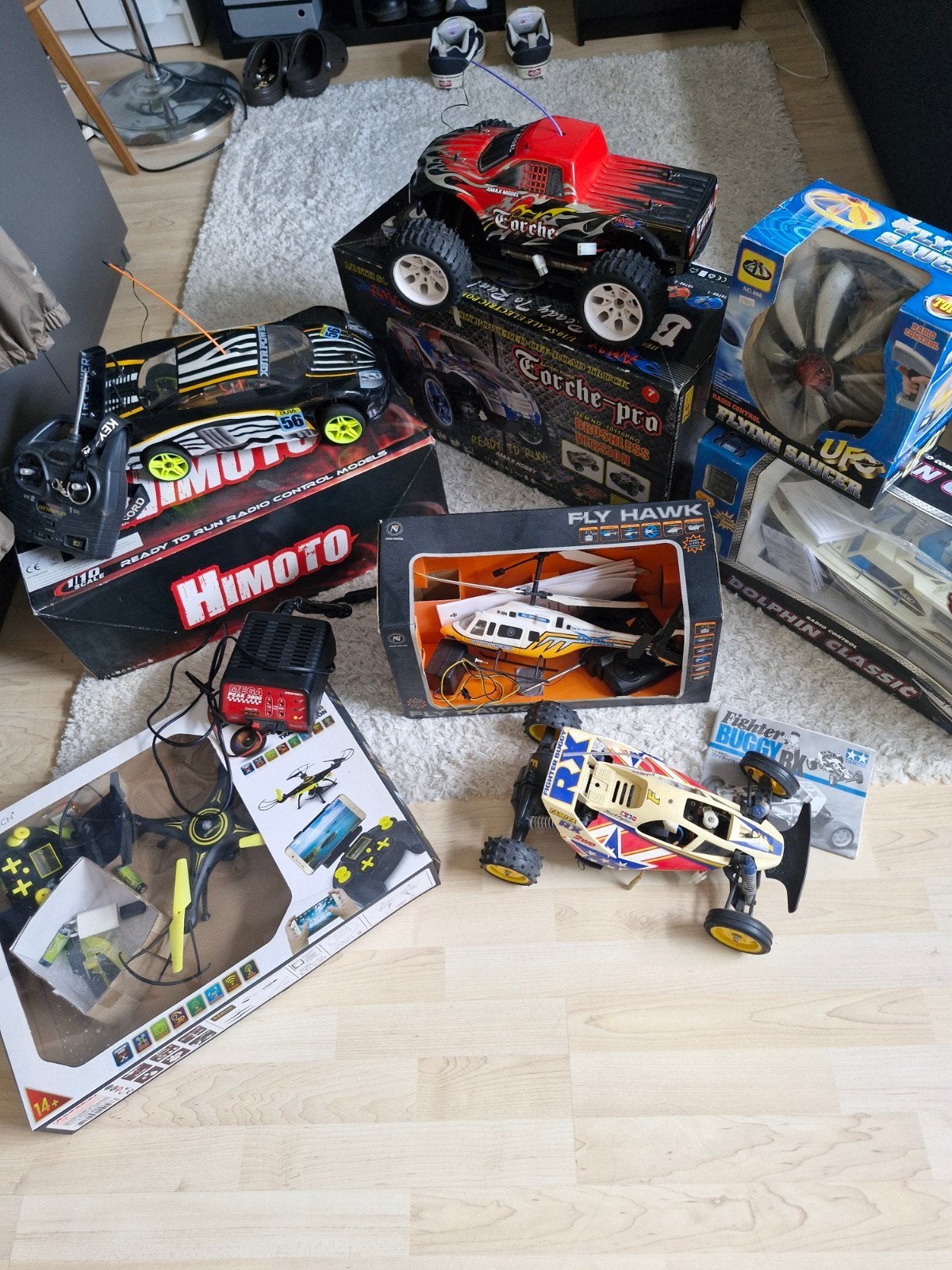 Diverse RC Voertuigen: Auto's, Helikopter, Drone & Boot, Gebruikt, Ophalen, Overige merken, Groter dan 1:32
