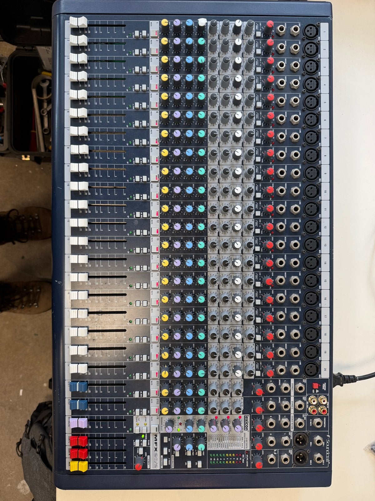 Soundcraft MFX 20/2, Ophalen, Gebruikt, 20 kanalen of meer