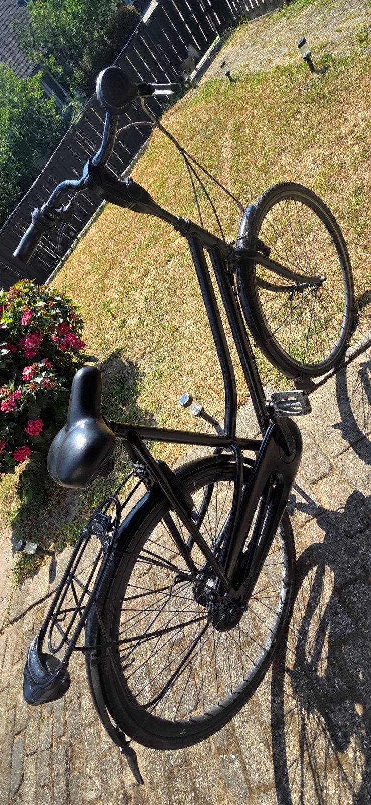 Gazelle fiets zwart met nieuwe onderdelen, Fietsen en Brommers, Fietsen | Vouwfietsen, Ophalen, 20 inch of meer, Gebruikt, Velgrem