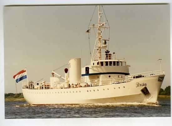 scheepvaart-foto-persia-ex loodswezen, Ophalen of Verzenden, Zo goed als nieuw, Motorboot, Boek of Tijdschrift