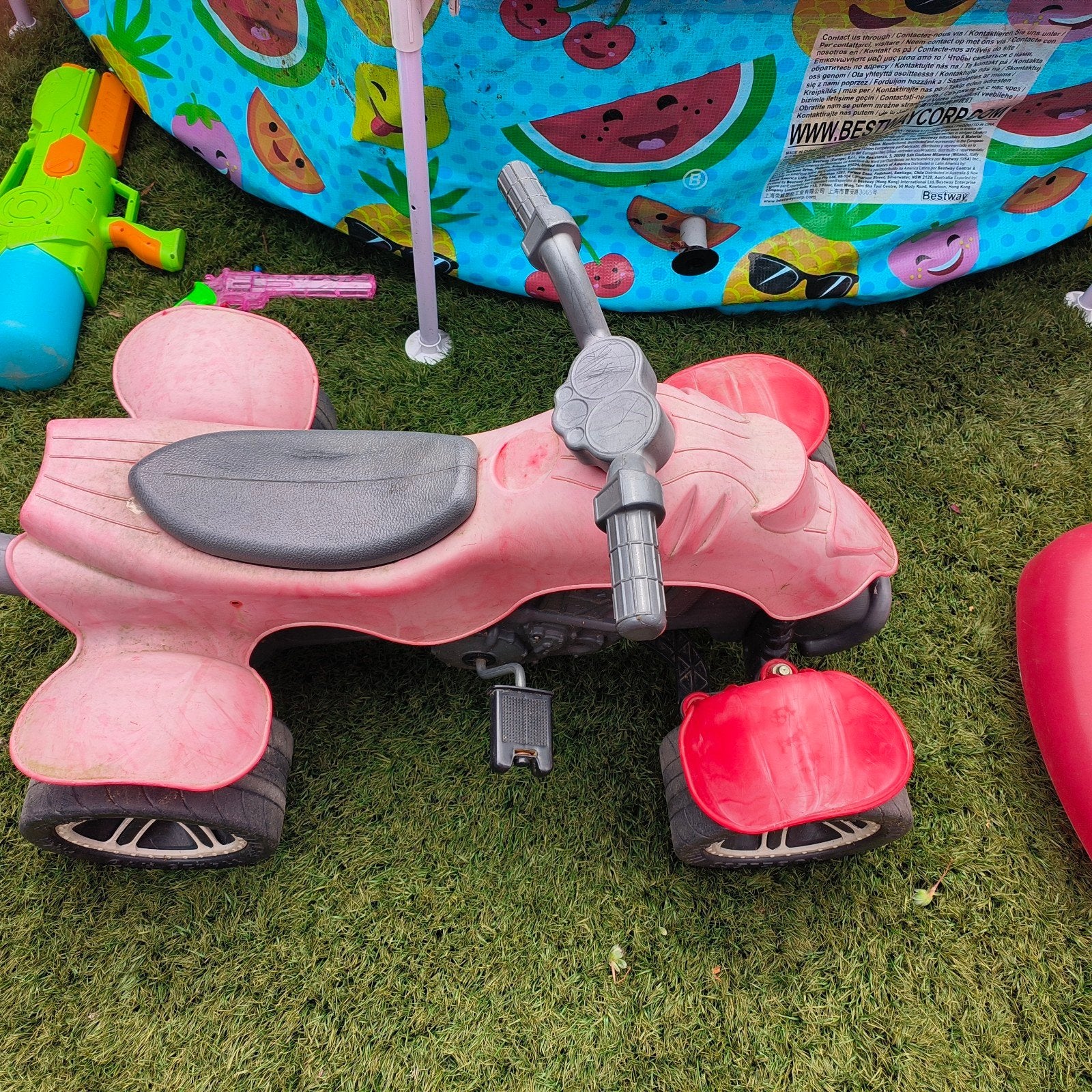 Rode trap qaud voor kinderen, Ophalen of Verzenden, Gebruikt, Loopvoertuig