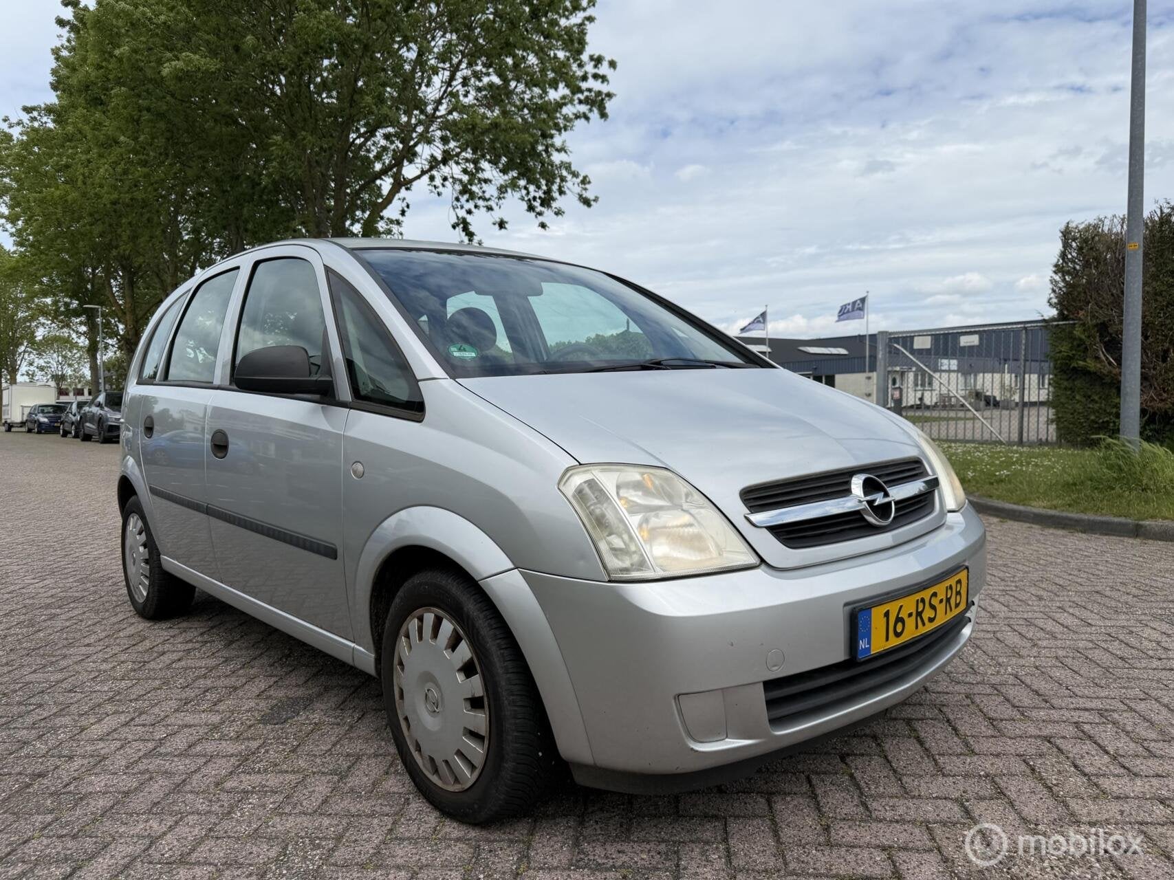 Opel Meriva 1.6-16V Essentia Automaat Cruis Airco Eerst Eige, Auto's, Dealer onderhouden, 101 pk, Gebruikt, 4 cilinders