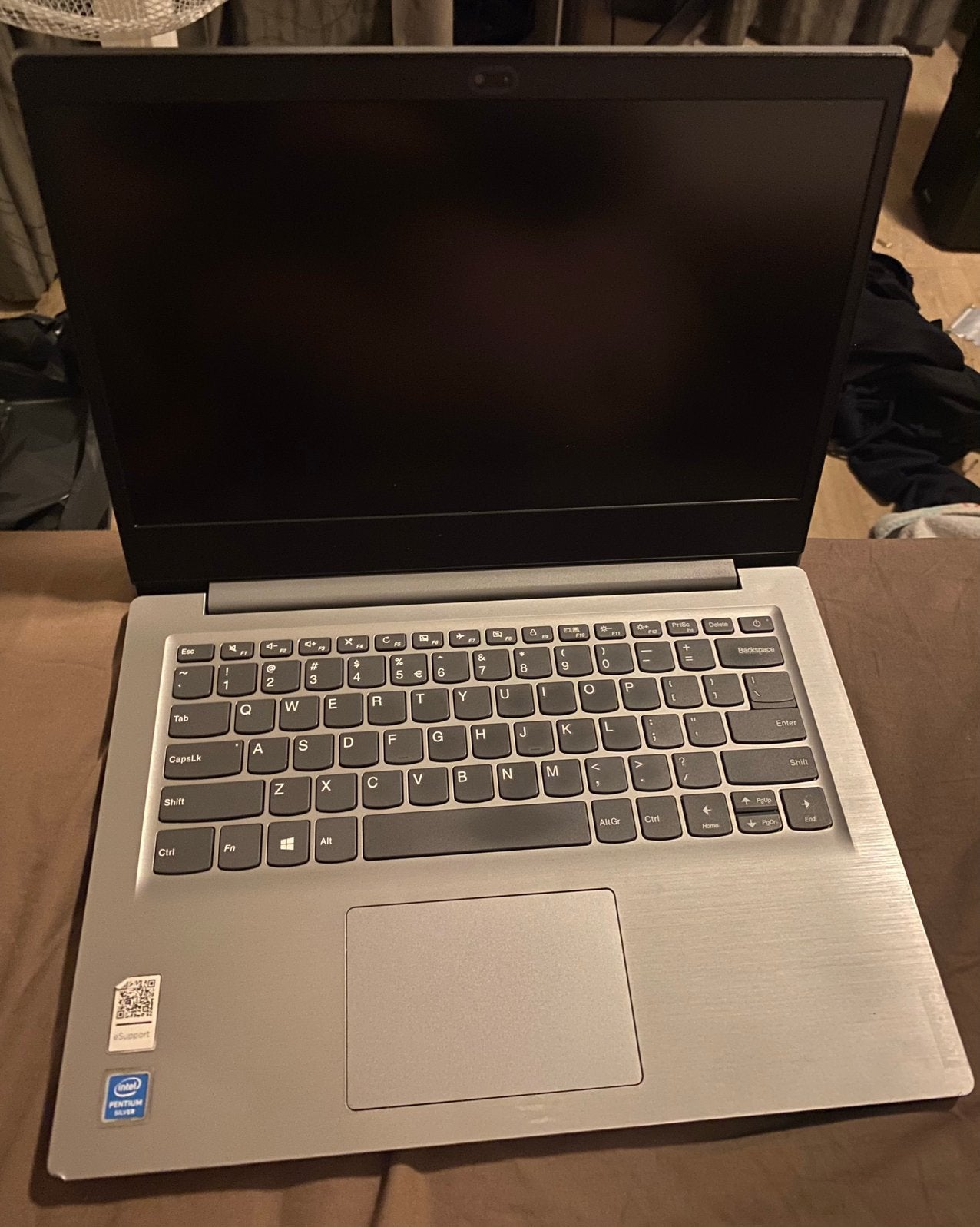 Zeer nette lenovo laptop windows 11, Ophalen, 2 tot 3 Ghz, 14 inch, Zo goed als nieuw