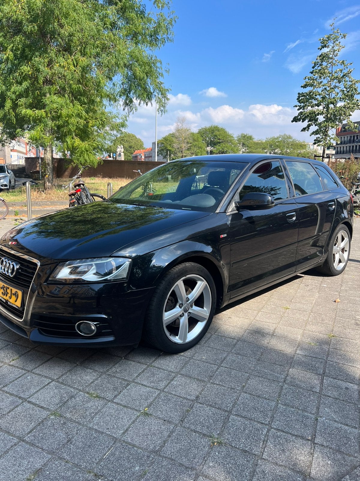 Audi A3 1.2TFSI 77KW SB S-tronic 7 2011 Zwart, Auto's, 4 cilinders, Zwart, 1200 kg, 19 km/l