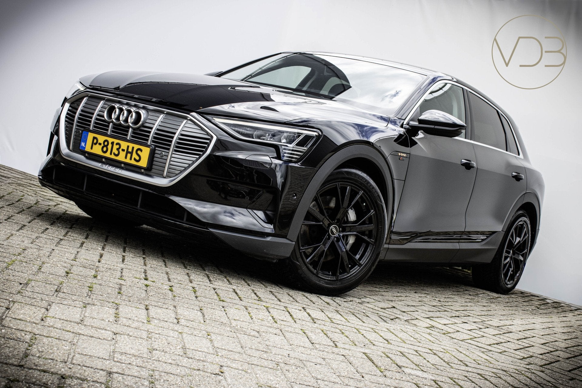 Audi e-tron 50 quattro SOH 92% 71 kWh INCL BTW / 1E Eigenaar, Auto's, Stof, Zwart, Origineel Nederlands, Vierwielaandrijving