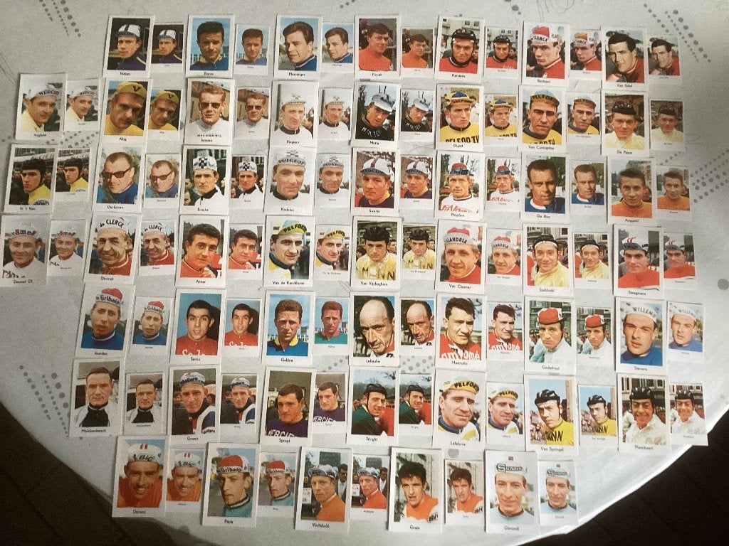 100 plaatjes wielrenners Monty gum klein en grote, Ophalen of Verzenden, Gebruikt, Meerdere plaatjes