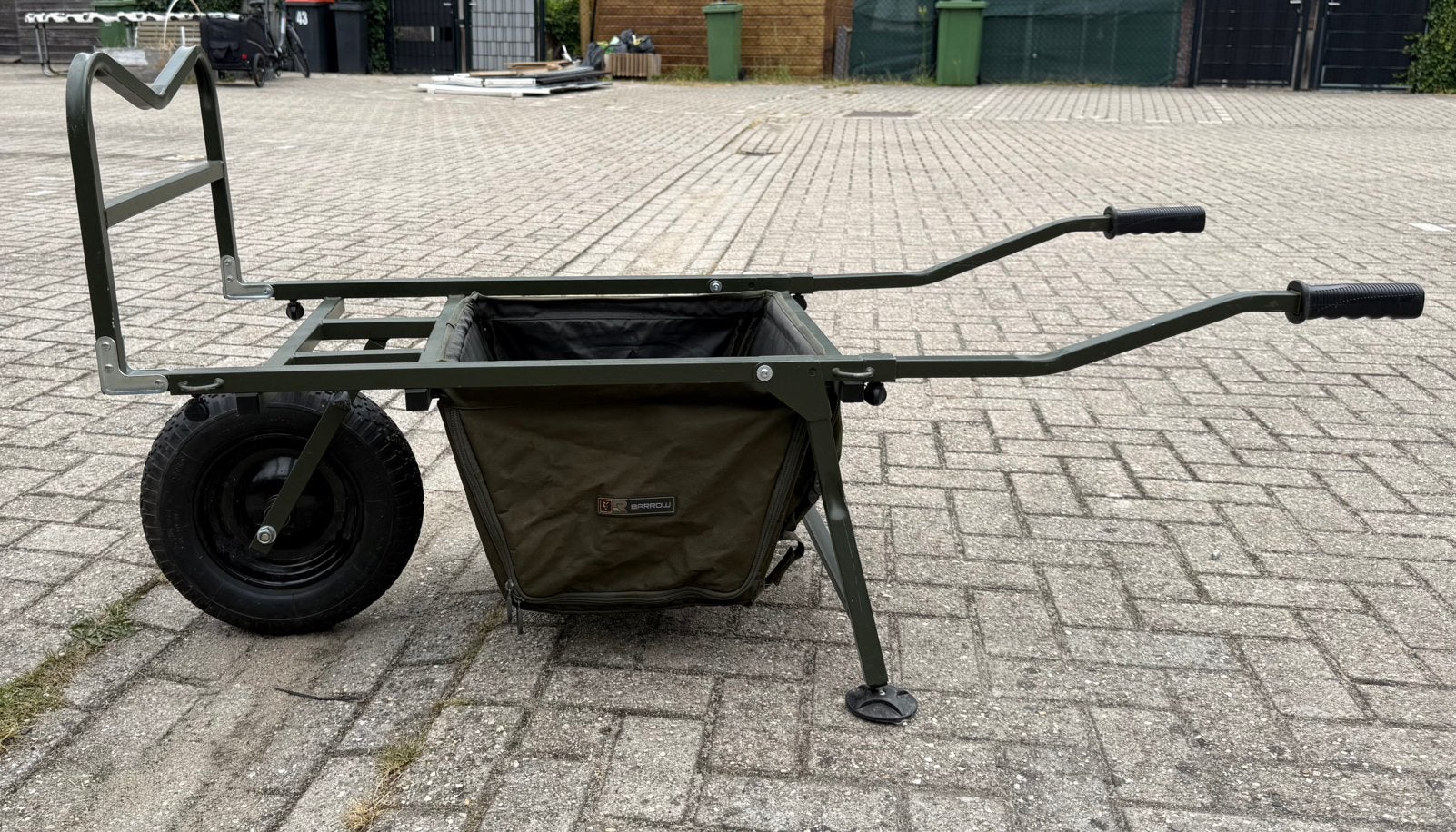 Fox Barrow, Ophalen, Fox international, Gebruikt, Dennenlaan 3A, 2340 Beerse, België