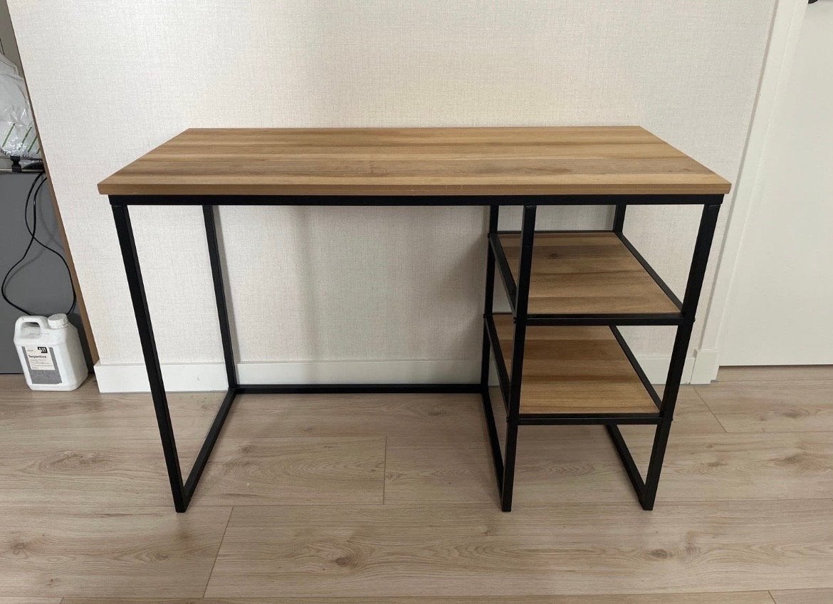 Charlie Xenos Bureau - Zo goed als nieuw, Ophalen, Hout, Bruin, Zo goed als nieuw