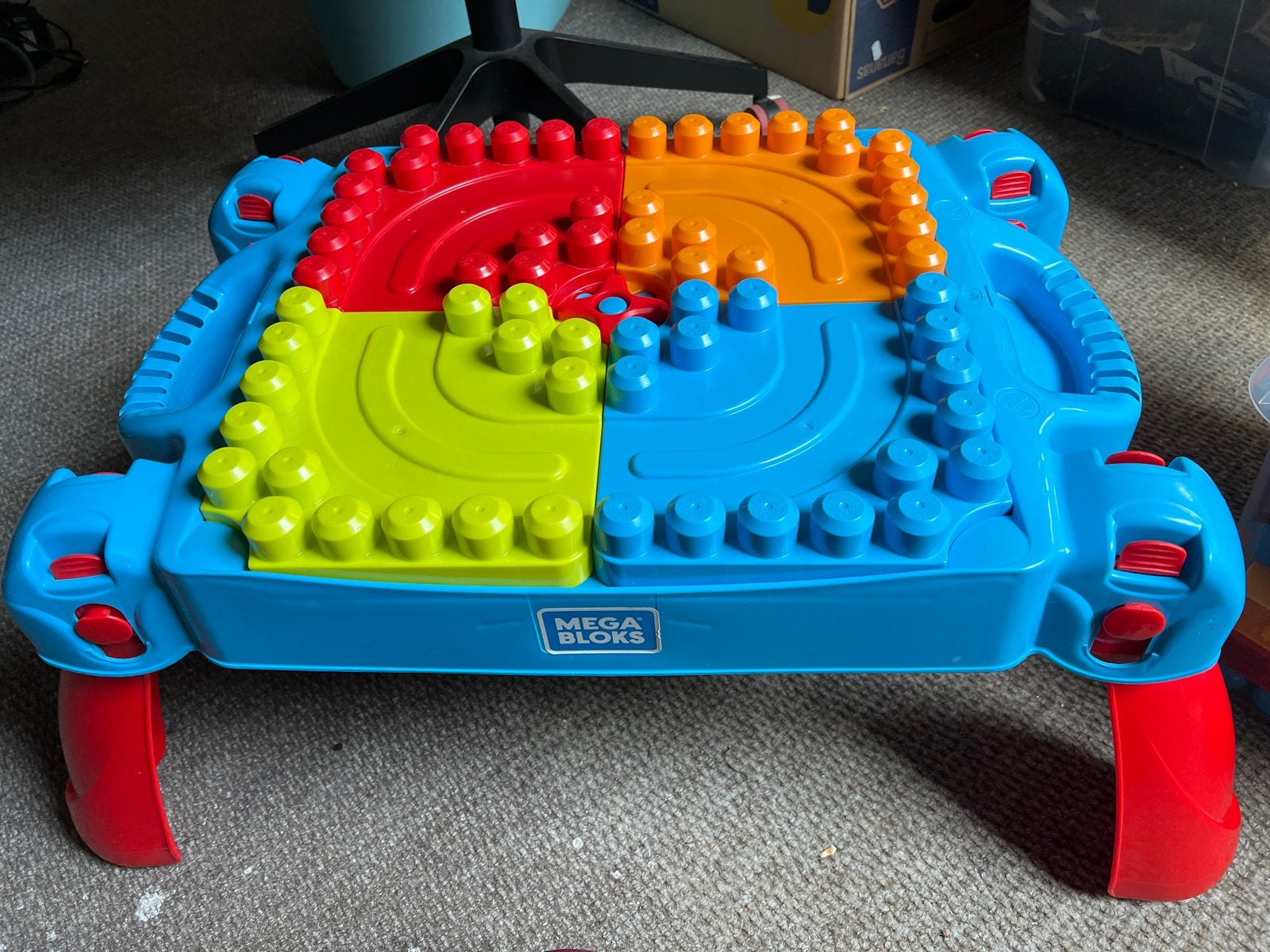 Mega Bloks Bouwtafel met Grote Collectie Blokken, Ophalen, Gebruikt, Megabloks