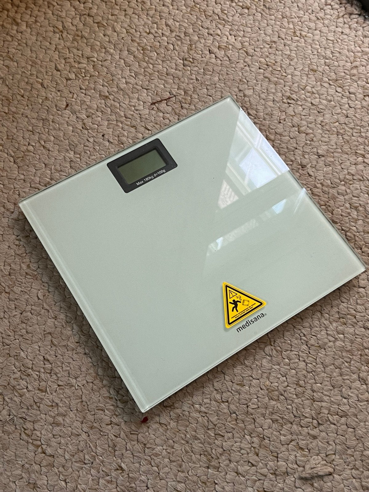 Weigh scale, Witgoed en Apparatuur, Ophalen, 1 tot 500 gram, 100 kg of meer, Zo goed als nieuw