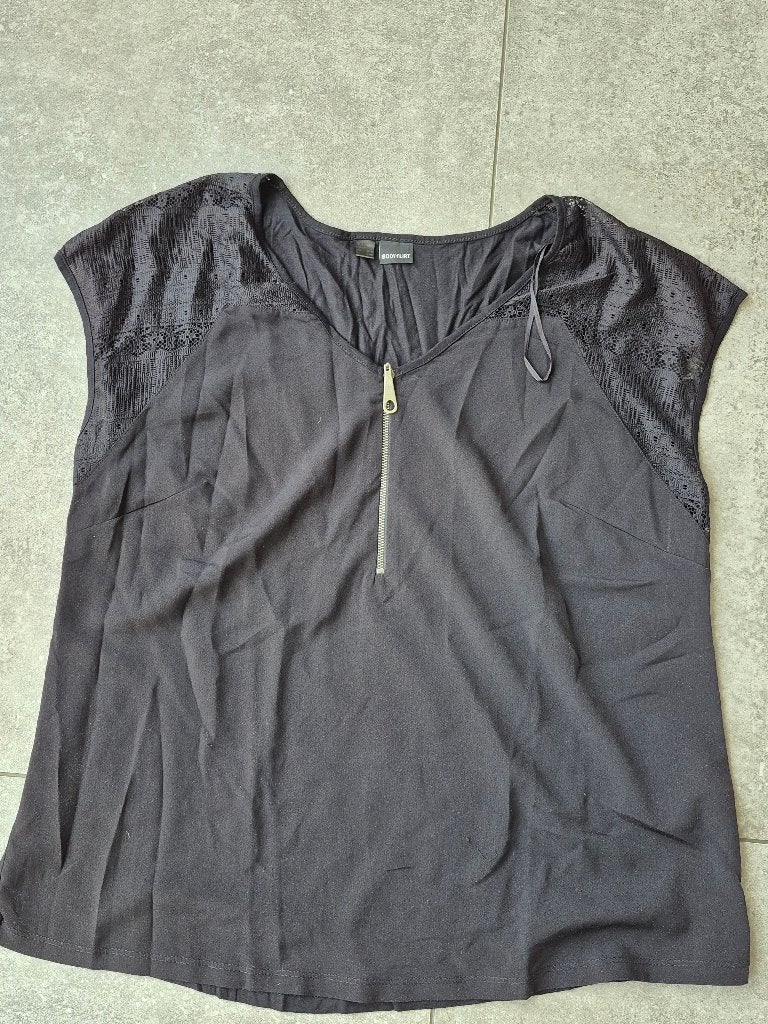 Dames shirtje bodyflirt 44/46, Zwart, Maat 46/48 (XL) of groter, Ophalen of Verzenden, Korte mouw