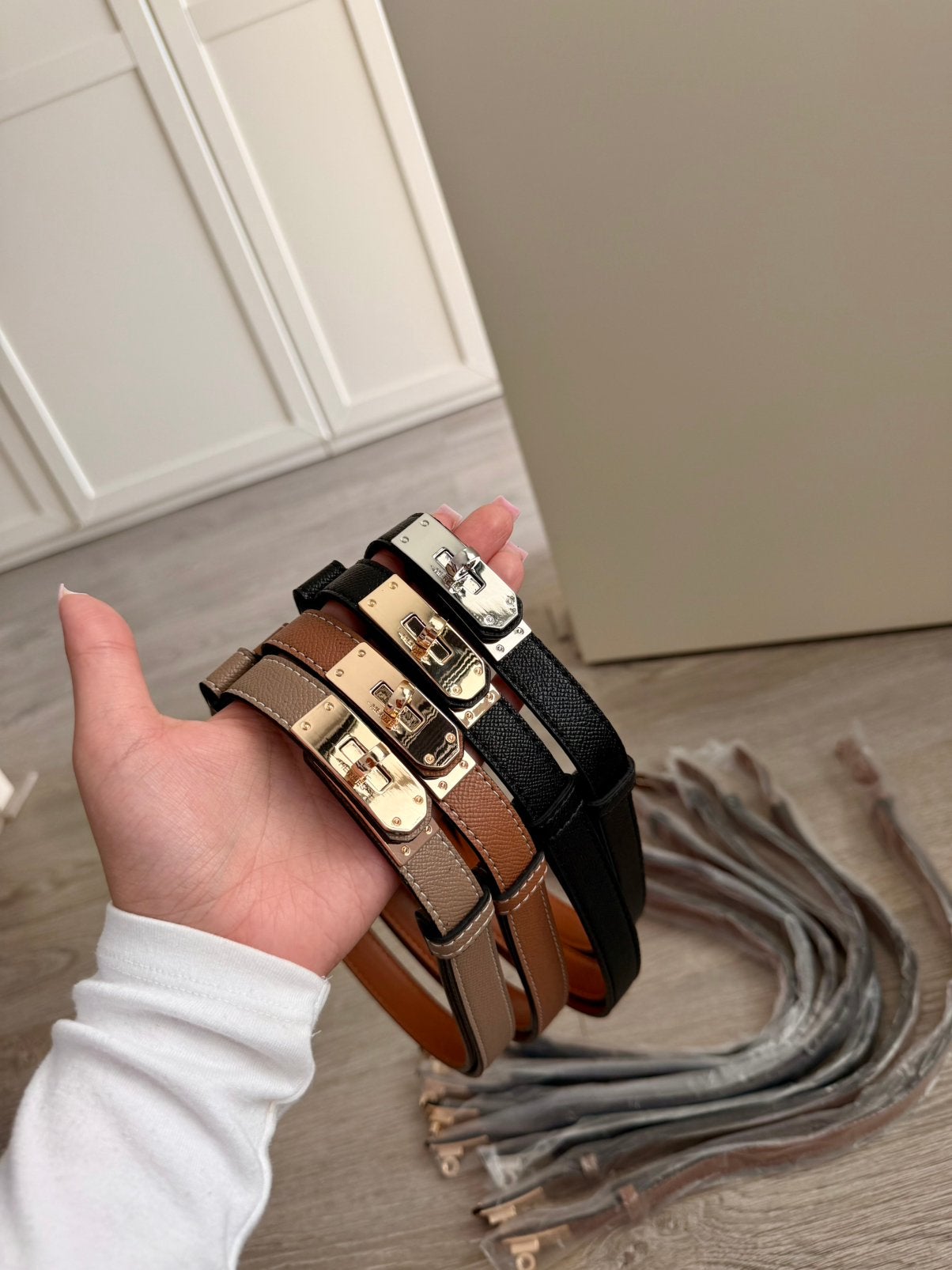 Kelly riemen, Kleding | Dames, Ophalen of Verzenden, Nieuw, Minder dan 3 cm, Echt leder