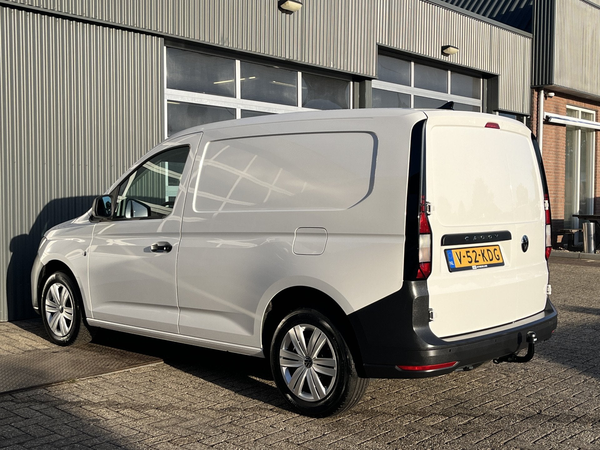 Volkswagen Caddy Cargo 2.0 TDI 122pk Automaat Trekhaak Virtu, Stof, 4 cilinders, Volkswagen, Origineel Nederlands