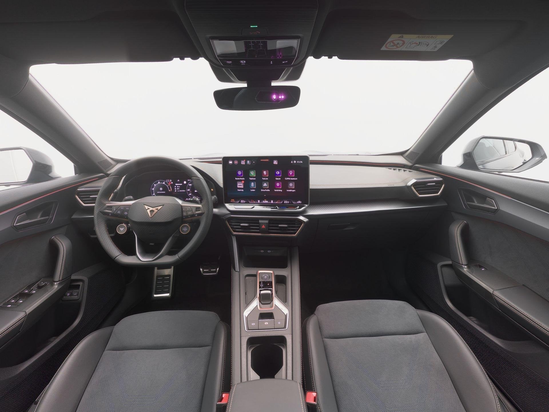 CUPRA Formentor 1.5 TSI e-Hybrid 272pk VZ Performance | Trek, Auto's, 4 cilinders, Formentor, 150 min, Alcantara