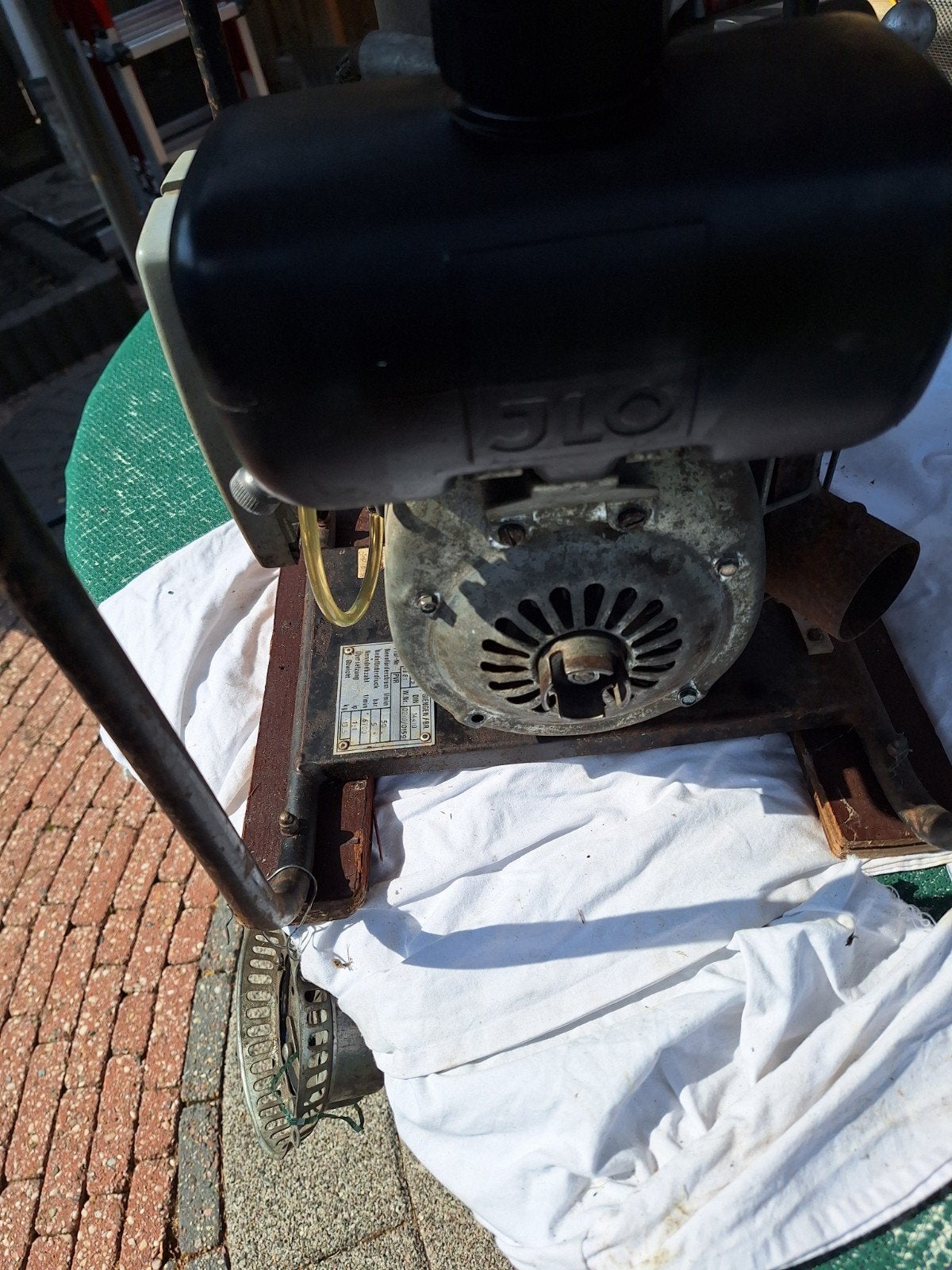 waterpomp met jlo blokje werking onbekend, Tuin en Terras, Waterpompen, Ophalen, Gebruikt, Handmatig, Beregeningspomp