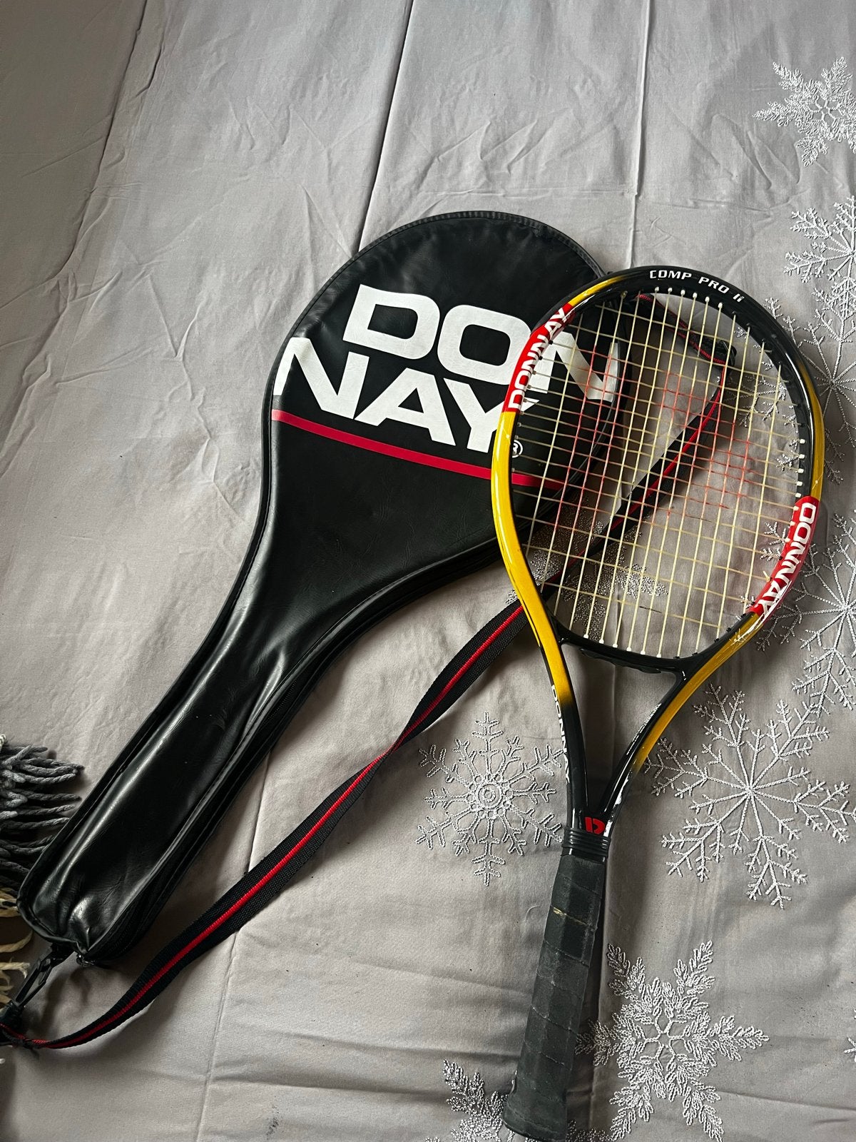 Donnay Comp Pro II Tennisracket met hoes, Gebruikt, Ophalen of Verzenden, Racket, L2