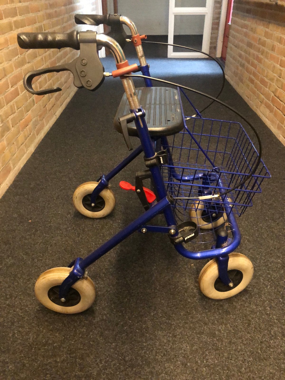 Provo rollator, Ophalen, Zo goed als nieuw