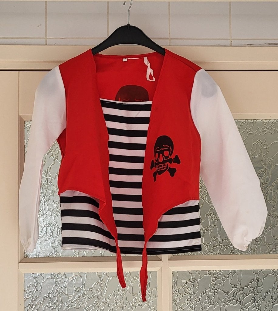Piraten Top/Jasje maat 128, Ophalen, Zo goed als nieuw, 122 t/m 128, Meisje