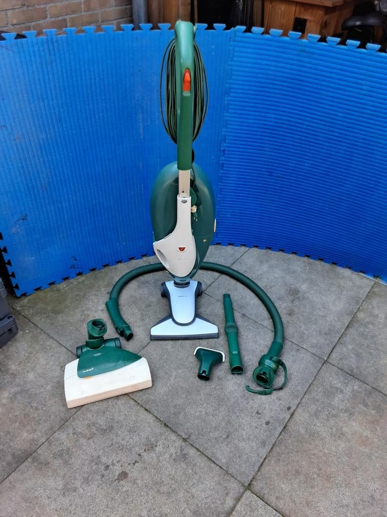 Vorwerk Kobold VK135 stofzuiger met EB351 borstel, Gebruikt, Sledestofzuiger, Ophalen, Stofzak