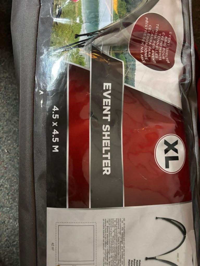 Te koop zgan nieuwe tent, Ophalen of Verzenden, Zo goed als nieuw, Minder dan 5 meter