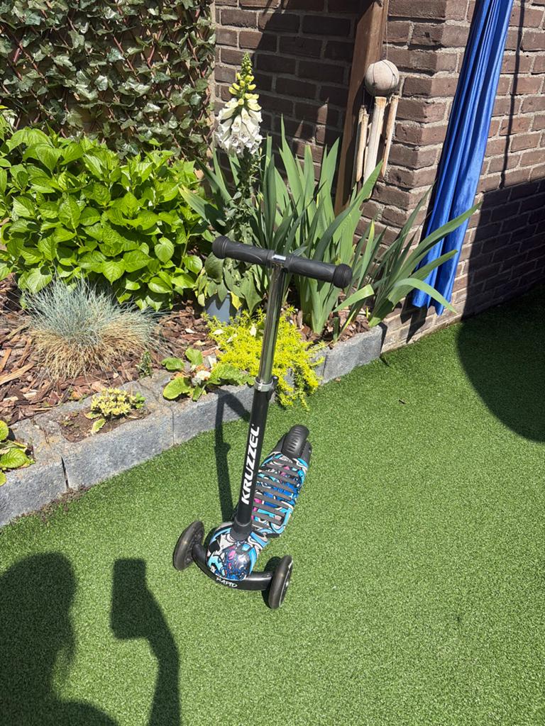 Kruzzel Step met 3 wielen - Gebruikt, Fietsen en Brommers, Steps, Ophalen, Gebruikt, Gewone step