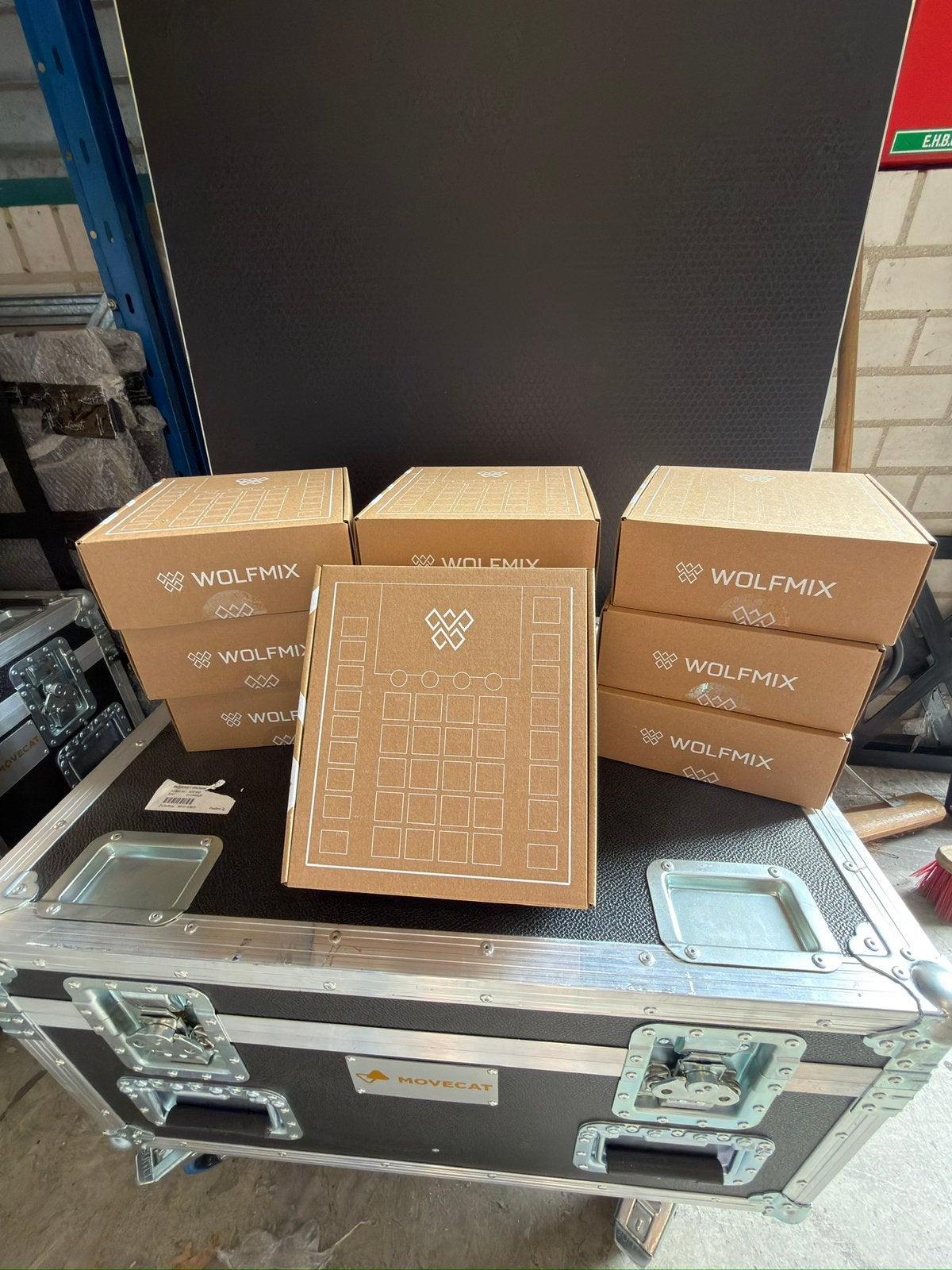 9 x WOLFMIX W1 MK3 lichttafel te koop, Ophalen of Verzenden, Nieuw, Licht, Geluidgestuurd