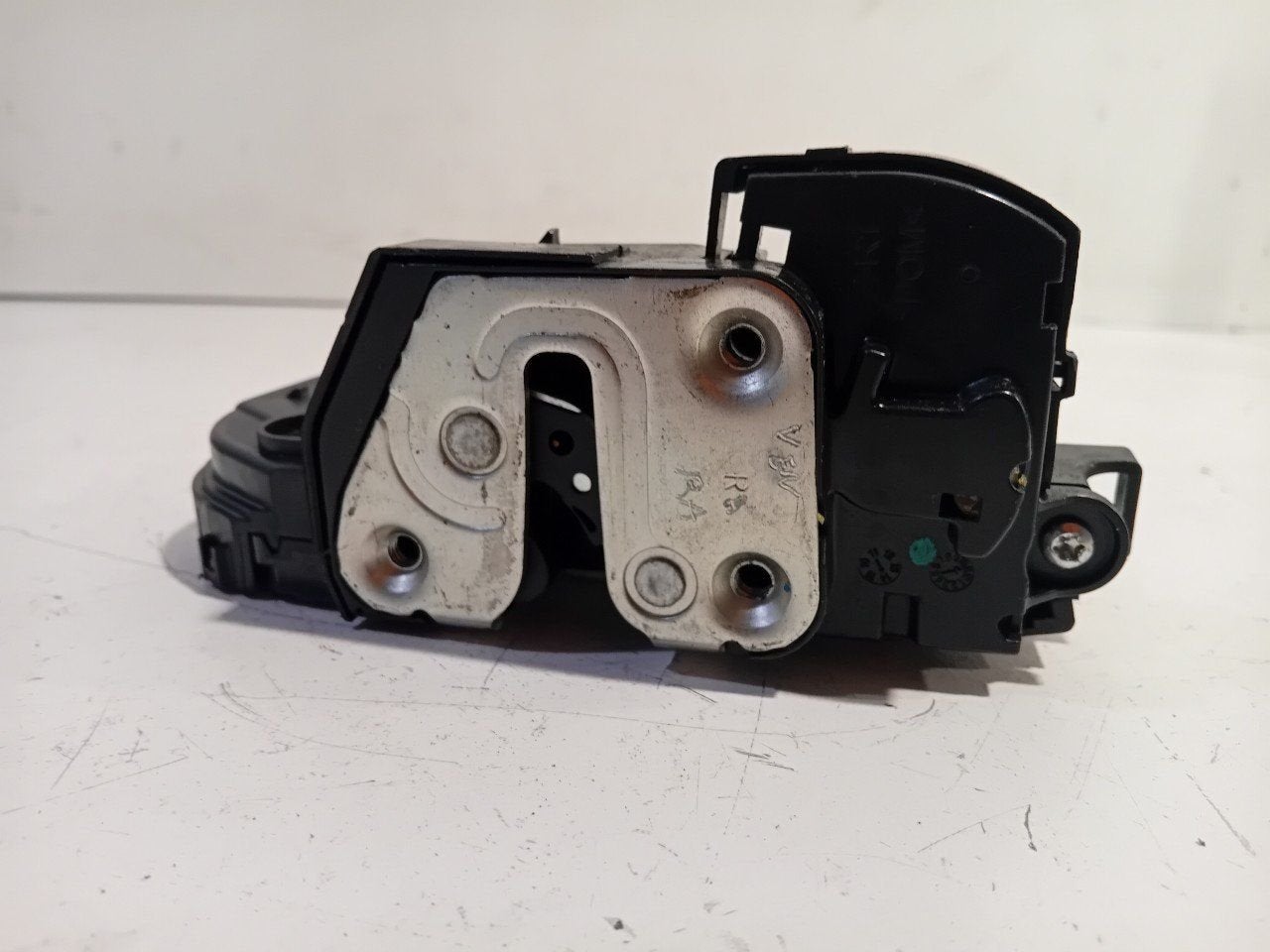 Slot mechaniek portier elektrisch centrale vergrendeling rec, Onderdelen@venauto.nl, Van der Ven Autorecycling B.V., Ettenseweg 76, 4706 PB Roosendaal, The Netherlands