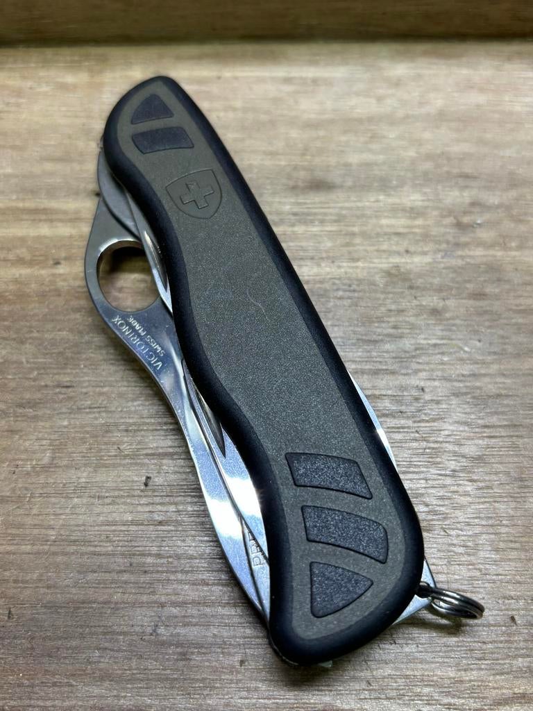 Victorinox Leger 18 Zwitsers Zakmes - Zo goed als nieuw, Ophalen of Verzenden, Zo goed als nieuw