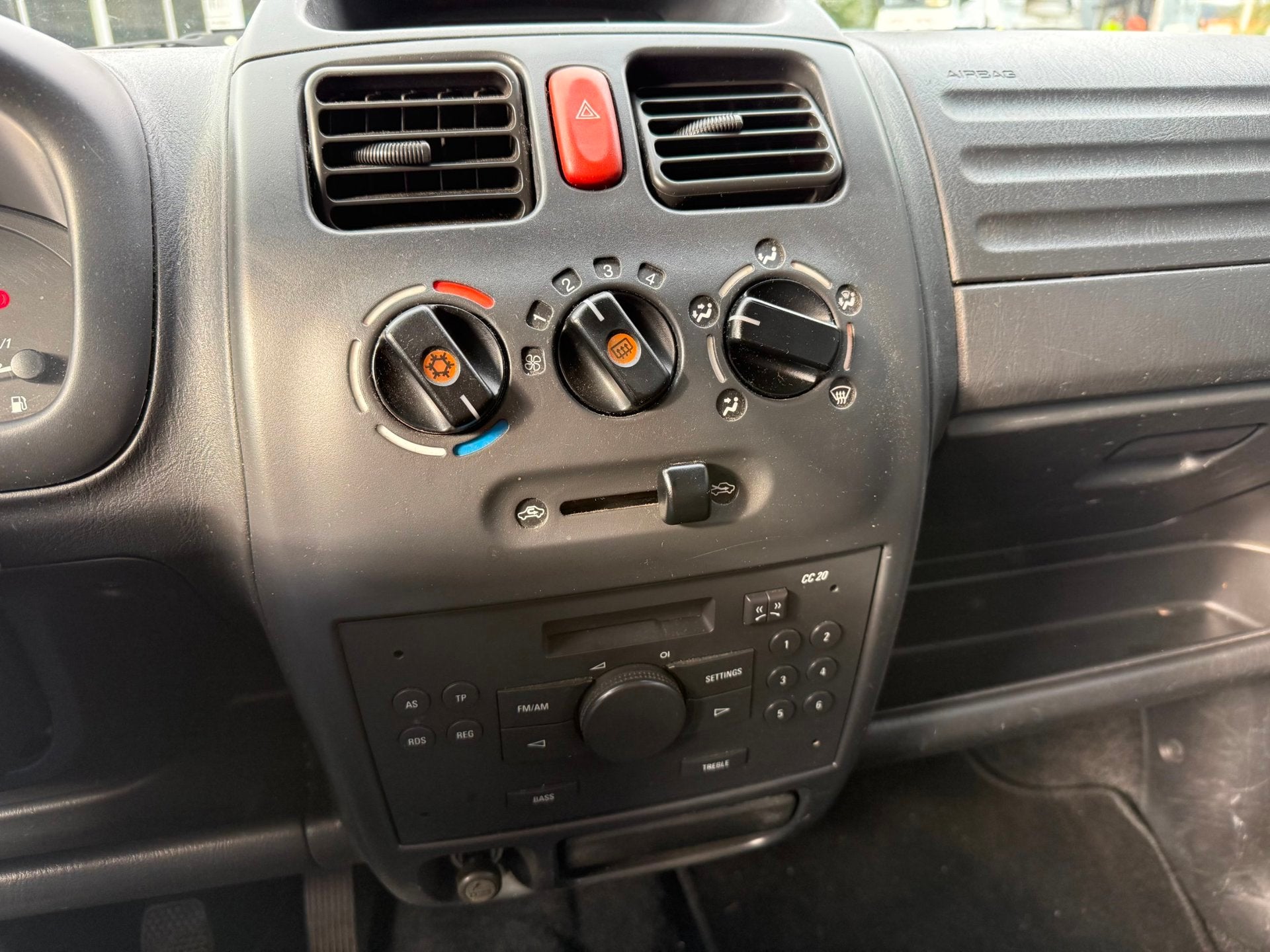 Opel Agila 1.0-12V Flexx cool Airco NIEUW APK, Auto's, Voorwielaandrijving, Stof, Gebruikt, 60 pk