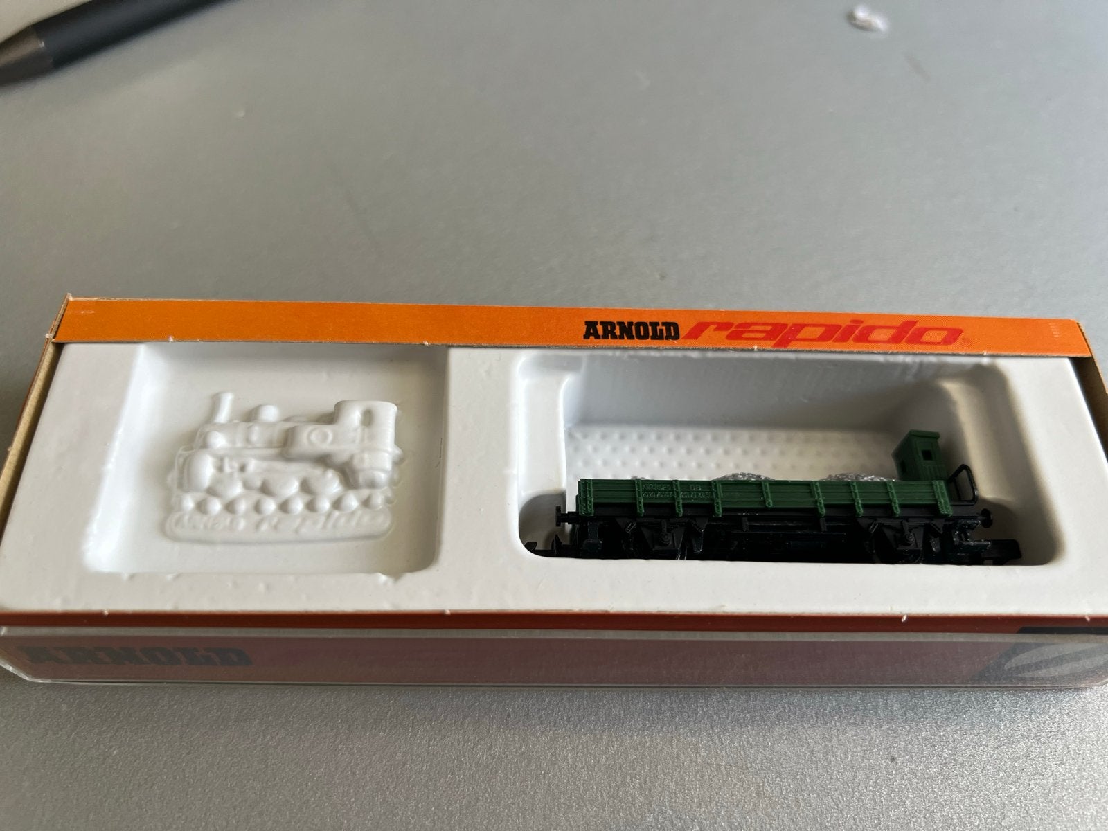 3x Arnold Rapido N-spoor wagon met lading, Arnold, Gelijkstroom, Wagon, Ophalen of Verzenden