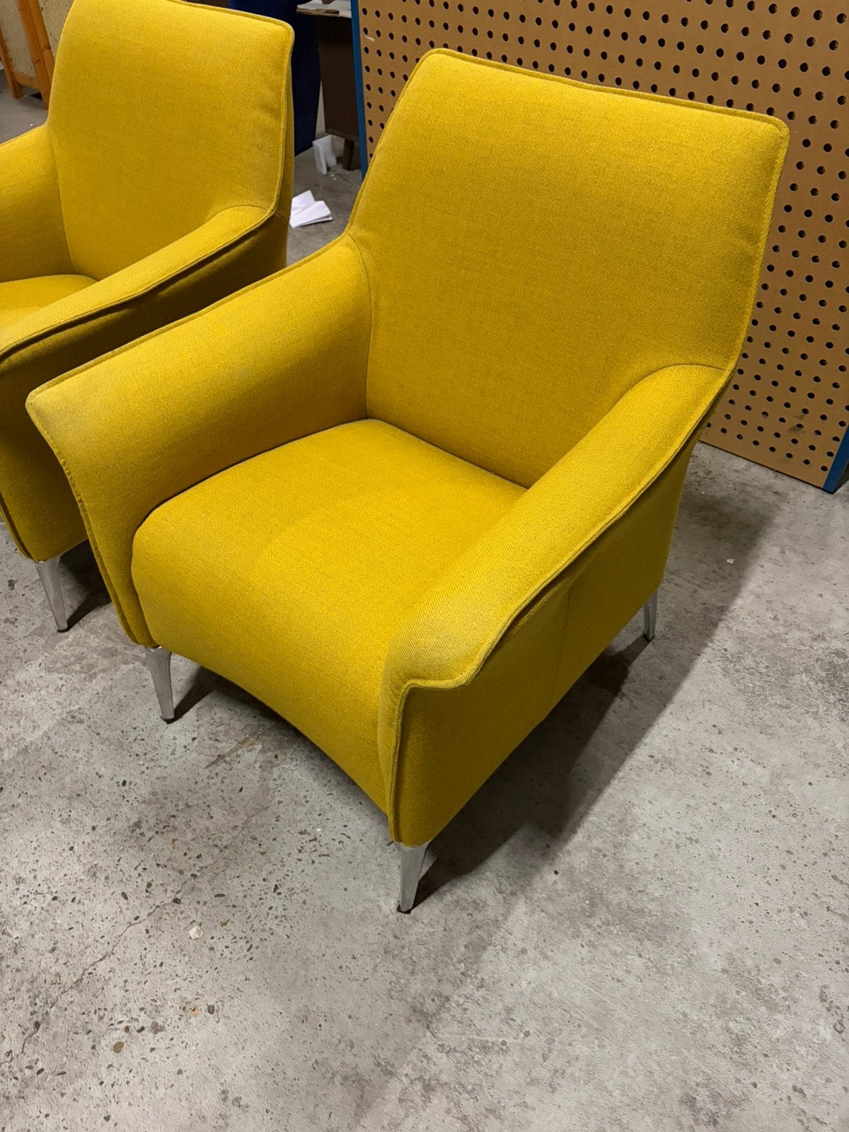 2 gele Leolux fauteuils, Ophalen, ., 75 tot 100 cm, Zo goed als nieuw