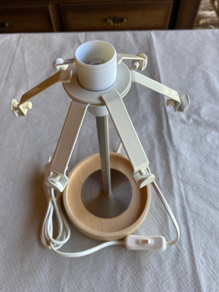 IKEA Basisk lampenvoet zonder kap, Ophalen of Verzenden, IKEA, Design