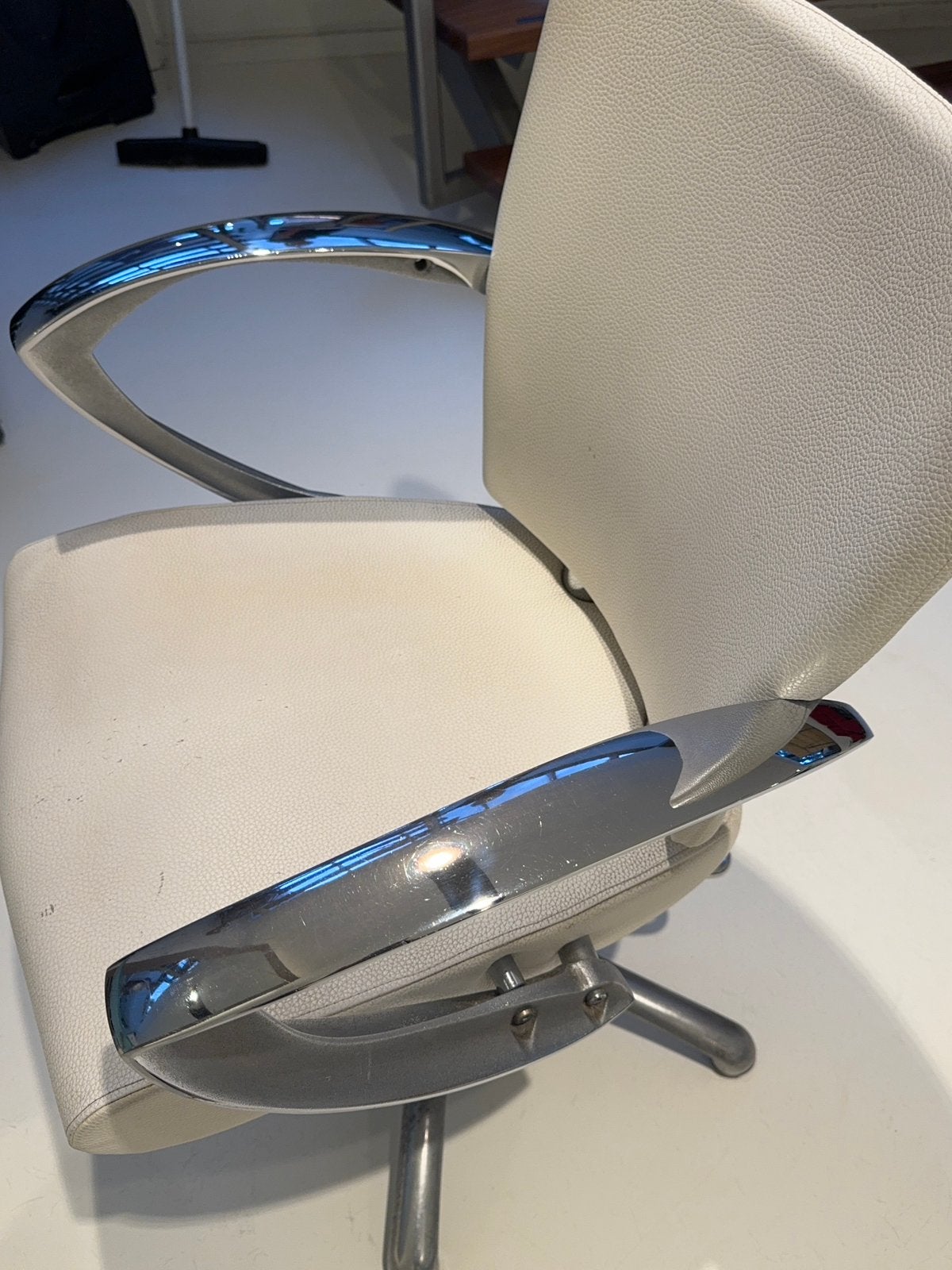 Set van 2 Kapperstoelen, Ophalen, Gebruikt, Wit