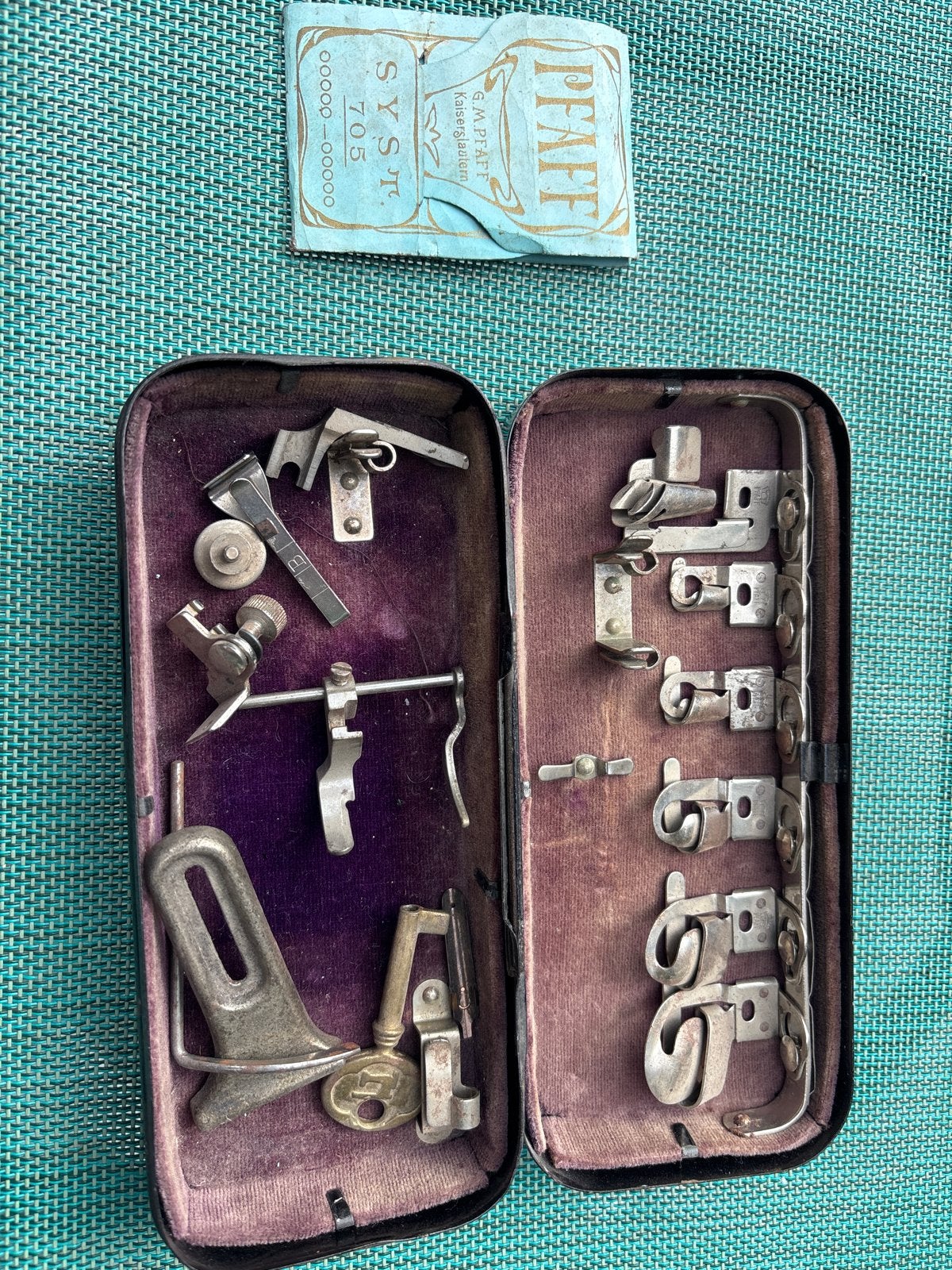 Vintage Pfaff Naaimachine Toebehoren Set in Doosje, Ophalen of Verzenden, Gebruikt, Toebehoren, Pfaff