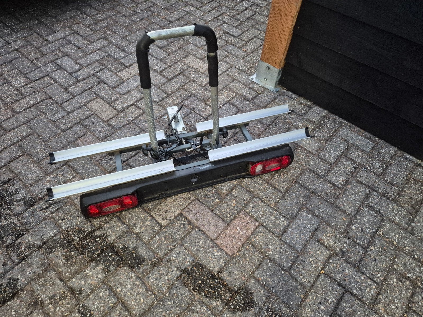 Twinny Load e-Base trekhaak fietsendrager, Ophalen, Gebruikt, 2 fietsen, Trekhaakdrager