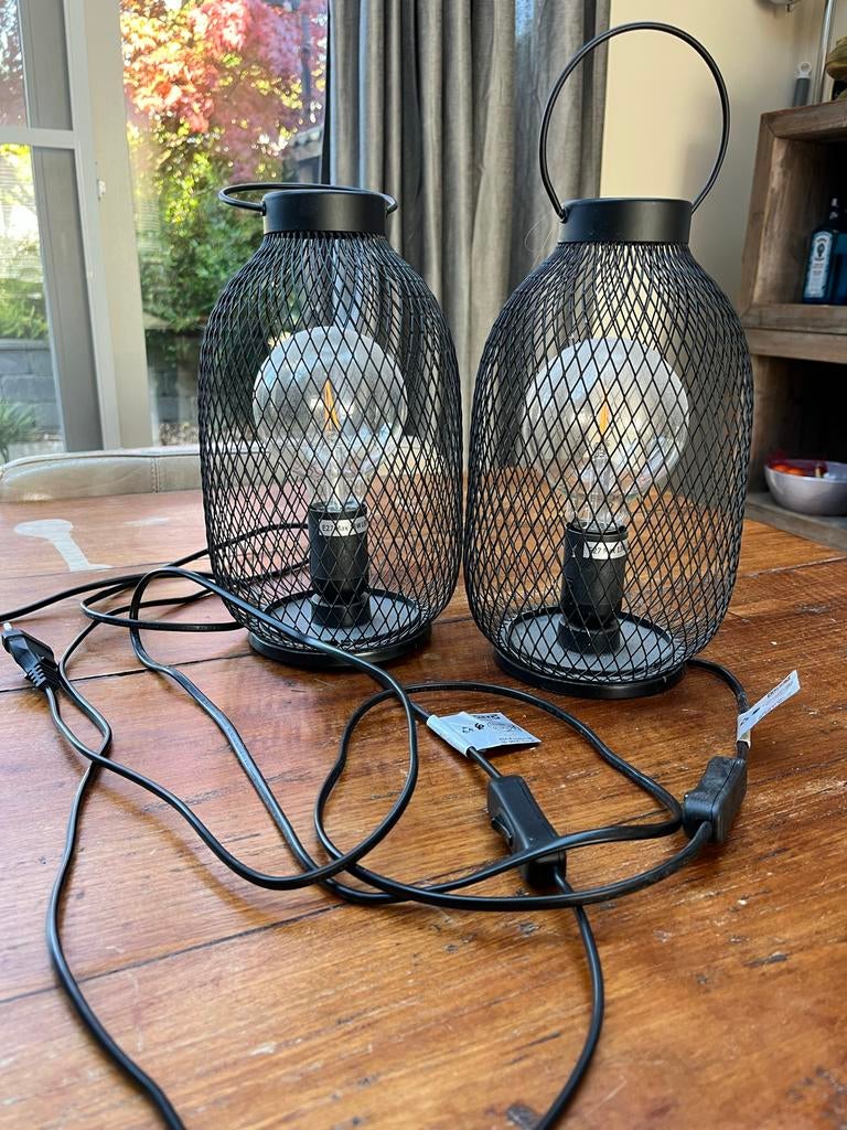 IKEA Luftmassa Tafellampen - Set van 2, Zwart, 29 cm hoog, Ophalen of Verzenden, Zo goed als nieuw