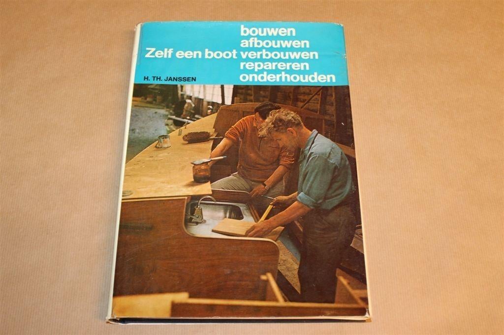 Zelf een boot bouwen afbouwen repareren etc. - Janssen, Ophalen of Verzenden, Zo goed als nieuw, Tekenen en Schilderen