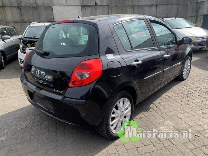 Stijl midden-rechts van een Renault Clio (NV676), Gebruikt, -, Renault, -