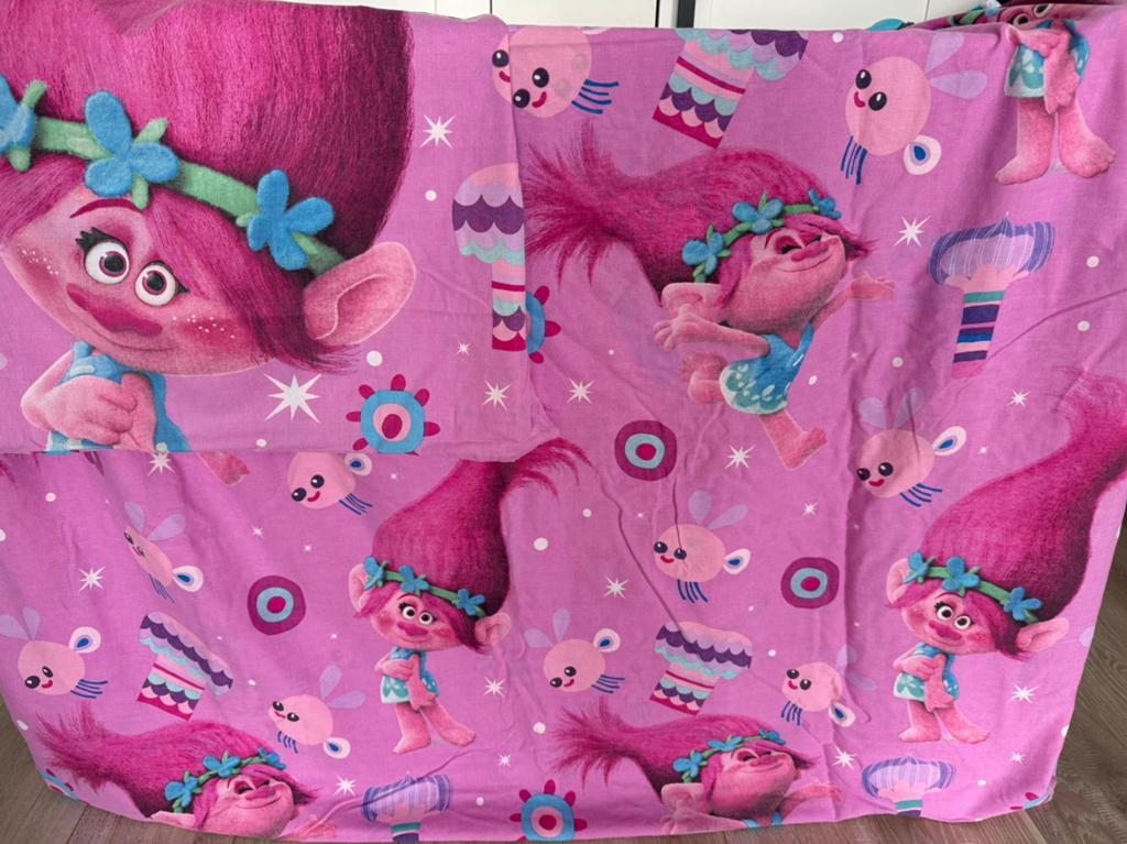 Dekbedovertrek&kussenhoes Trolls 180x125 €4, Gebruikt, Jongetje of Meisje, Dekbedovertrek, Ophalen of Verzenden
