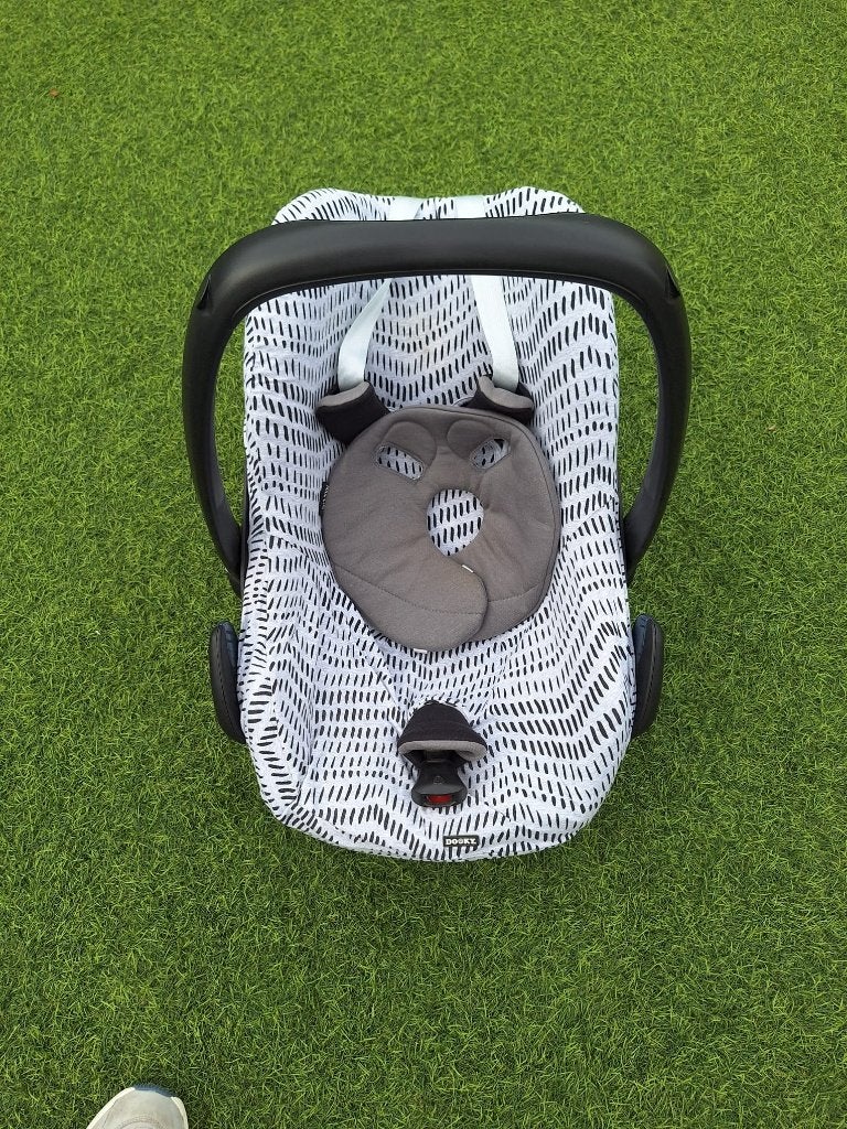 Maxi-Cosi Pebble autostoel met hoofdverkleiner en hoes, Ophalen, 0 t/m 13 kg, Maxi-Cosi, Gebruikt