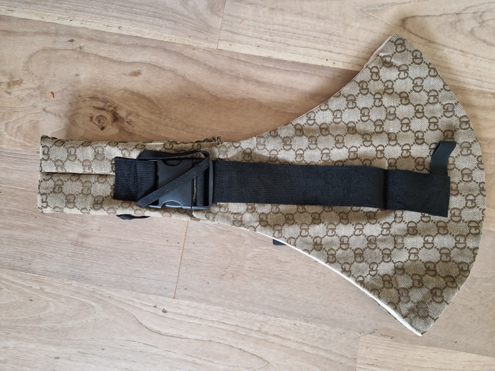 Draagzak taupe zij, Kinderen en Baby's, Babydragers en Draagdoeken, Overige merken, Zij, Nieuw, Ophalen of Verzenden