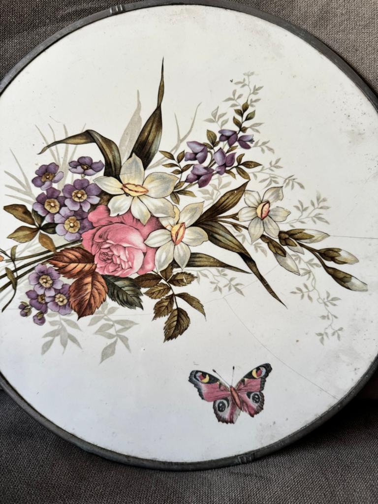 Vintage dienblad met bloemen en vlinder 30 cm, Ophalen