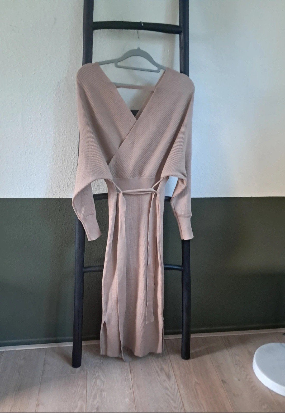 Venessa Nucci Jurk 🛍, Maat 38/40 (M), Venessa Nucci, Verzenden, Beige