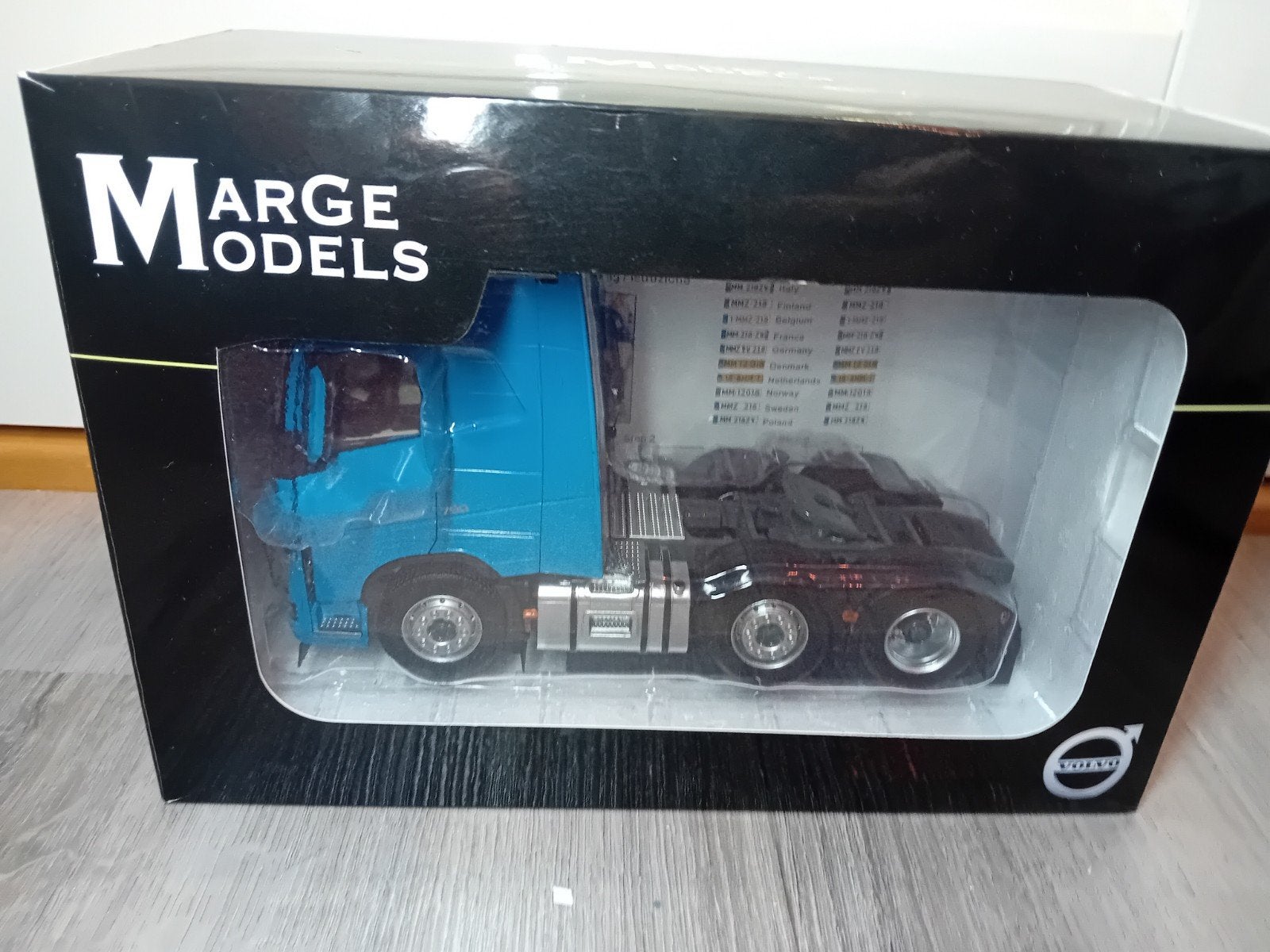 Volvo FH16 6x2 marge models 1.32, Hobby en Vrije tijd, Ophalen of Verzenden, Nieuw, Tractor of Landbouw, Overige merken